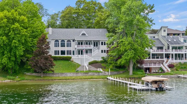 200 Lane 530A, Fremont, IN 46737