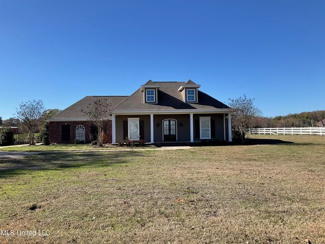 1180 Cindy Dr, Terry, MS 39170