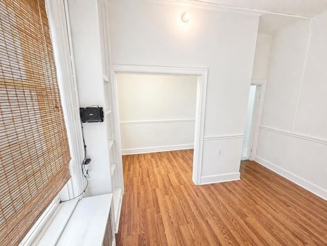 454 Warren St, Hudson, NY 12534