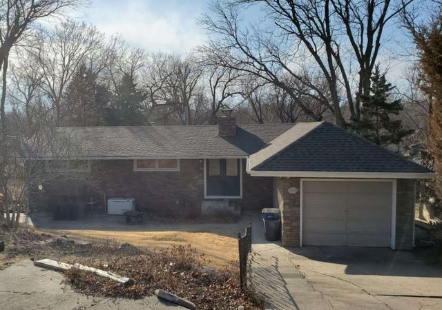 310 S  Delaware Ave, Manhattan, KS 66502