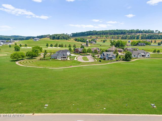 2594 Chestnut Ln, Loudon, TN 37774