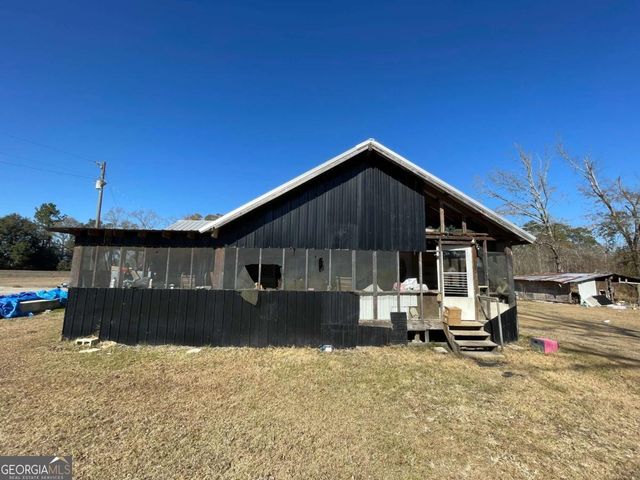 169 Lumby Smith Rd, Adel, GA 31620