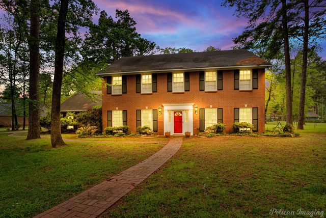 9838 Neesonwood Dr, Shreveport, LA 71106