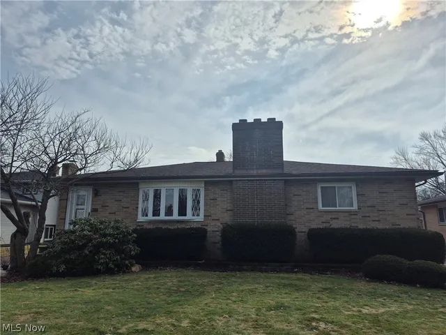 11607 Stormes Dr, Parma, OH 44130