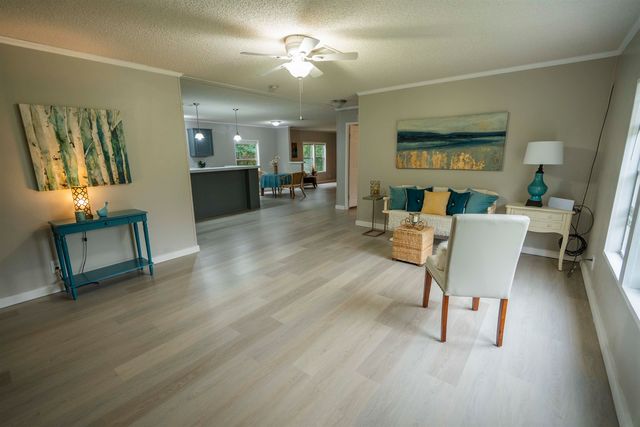 10806 Old Pine Acres Trl, Tallahassee, FL 32305