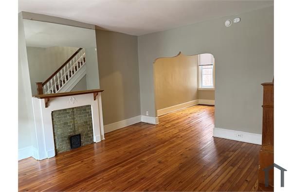 6639 Haddington Ln, Philadelphia, PA 19151