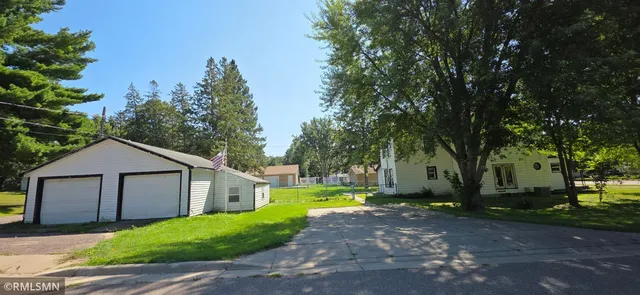 501 Degraff Ave, Swanville, MN 56382