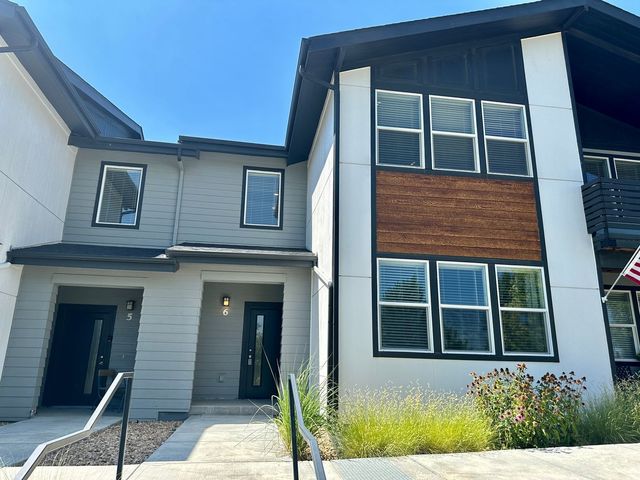2080 Autumn Moon Dr #6, Windsor, CO 80550