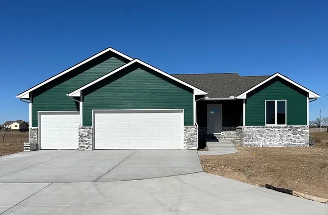 1032 E  Stafford Ct, Augusta, KS 67010