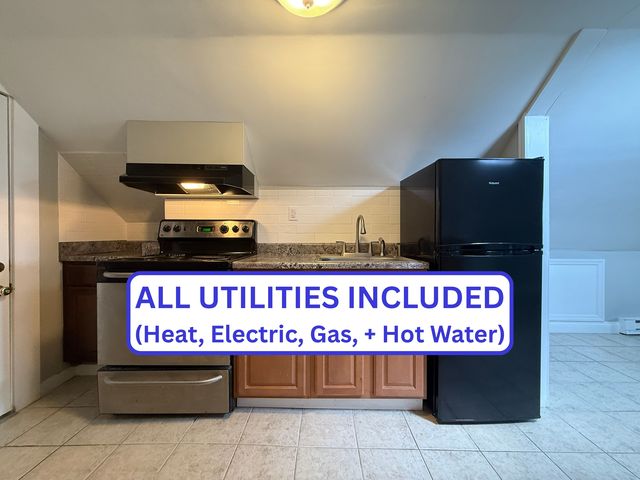 6R Salem St #7, Woburn, MA 01801