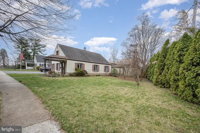 505 S  20th St, Camp Hill, PA 17011