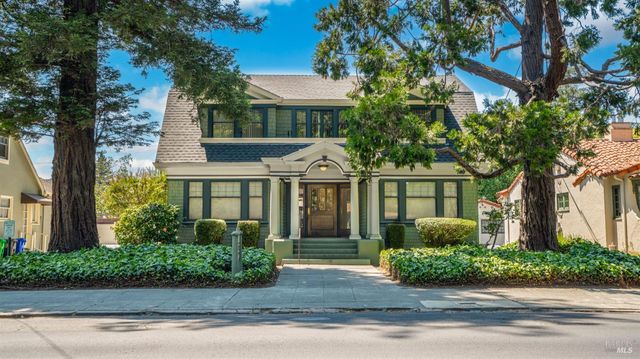 563 Jefferson Street, Napa, CA 94559