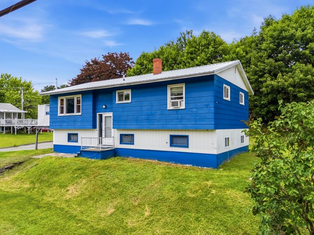 4 Mitchell Street, Lewiston, ME 04240