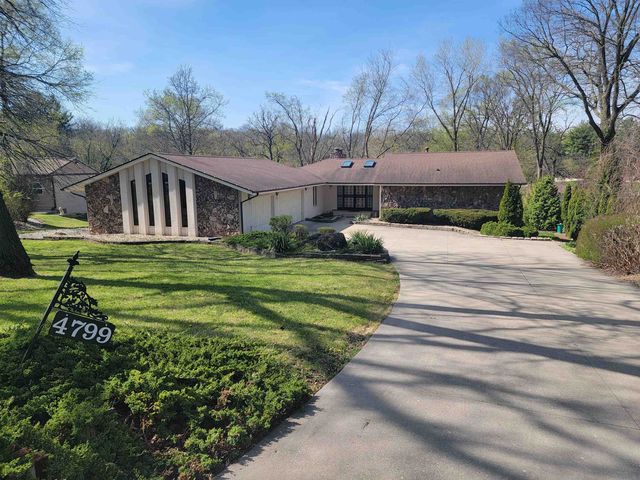 4799 Treeview Ter, Rockford, IL 61109