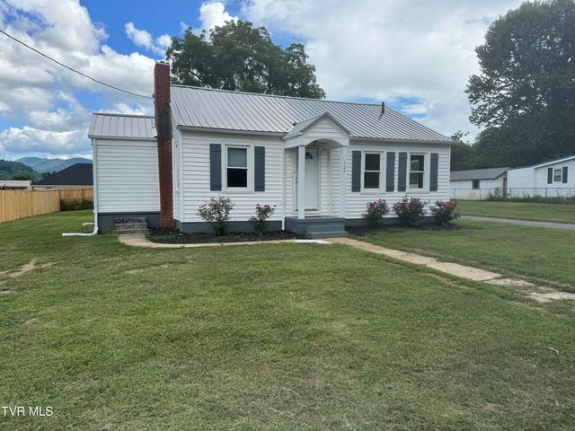 127 Lynnwood Ave, Elizabethton, TN 37643