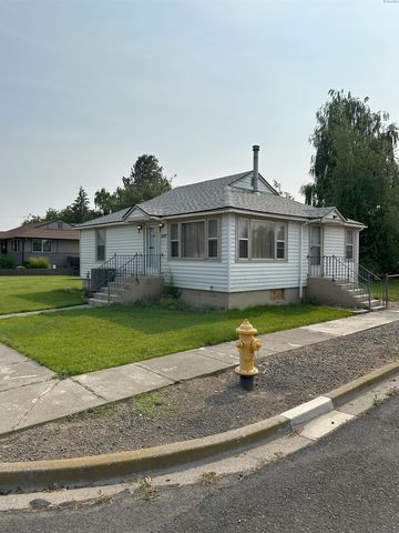 447 N  Burke Ave, Connell, WA 99326