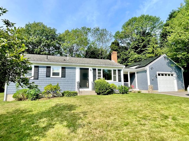29 Kane Dr, Scituate, MA 02066