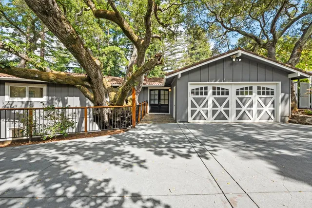 25 Woodhue Ct, Redwood City, CA 94062