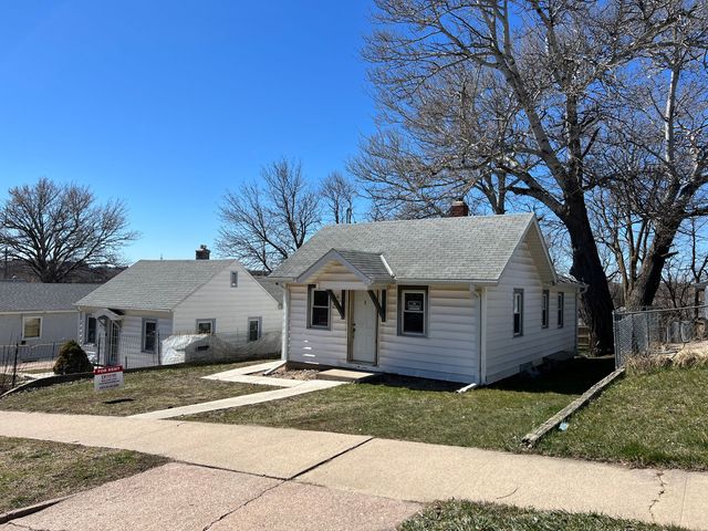 403 S  Wayland Ave  #13, Sioux Falls, SD 57103