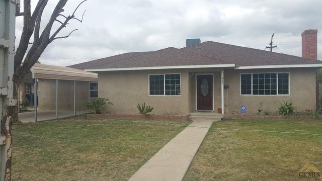 423 Plumtree Dr, Arvin, CA 93203