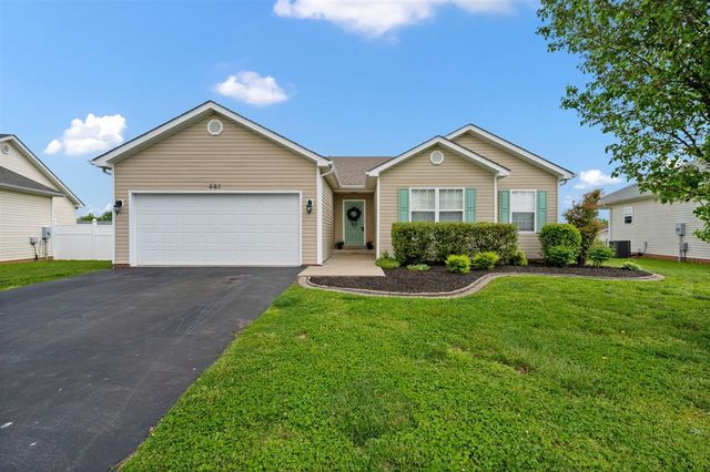 561 Aries Ct, Bowling Green, KY 42101