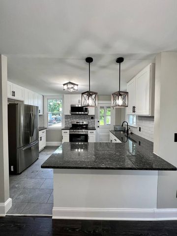 13 Chandler St, Jenkintown, PA 19046