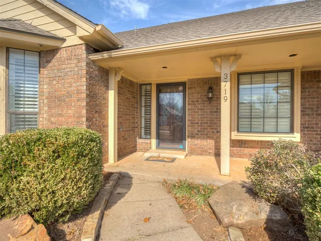 3719 Barwick Ct, Norman, OK 73072