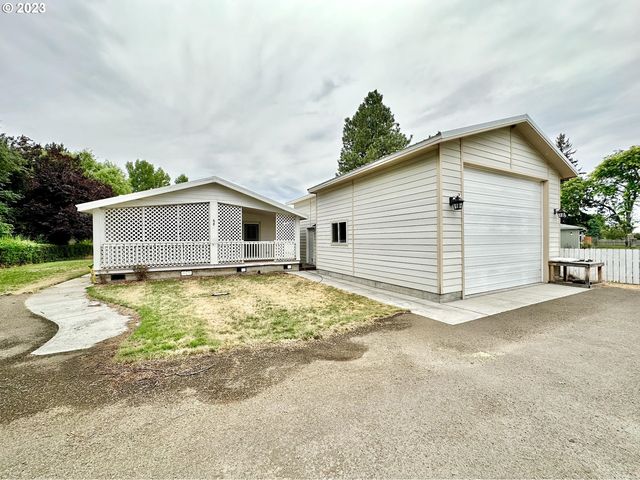 680 N  10th St, Union, OR 97883