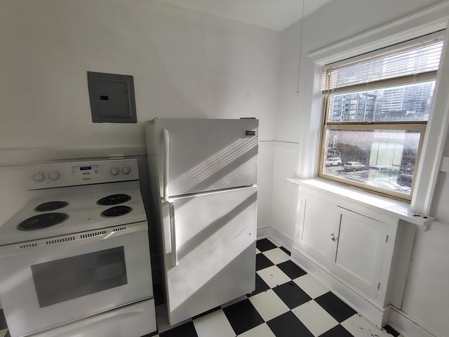 1019 Terry Ave #110, Seattle, WA 98104