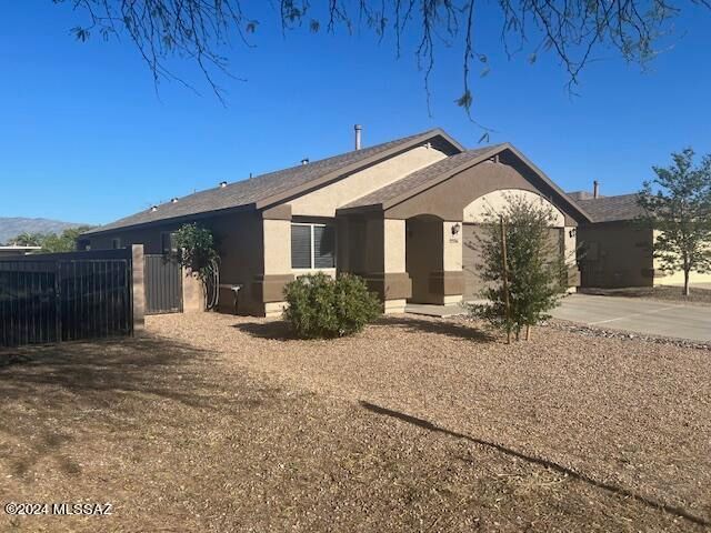 2336 S  Trillium Dr, Tucson, AZ 85710