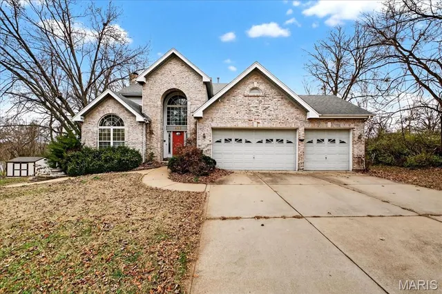 433 Spears St, Saint Louis, MO 63127