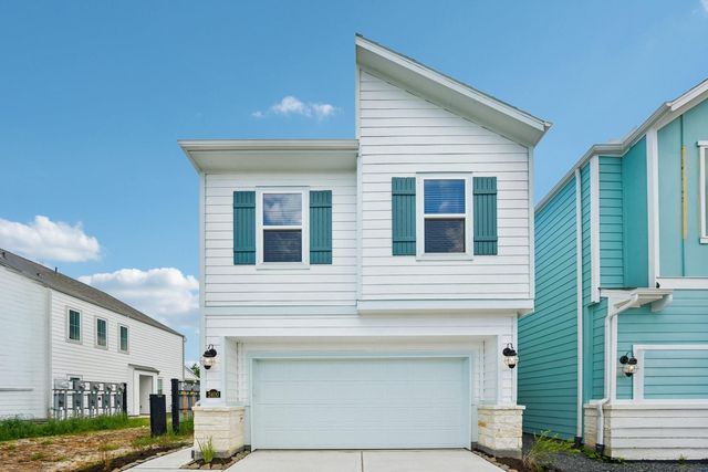2400 King Mackerel Dr, Kemah, TX 77565