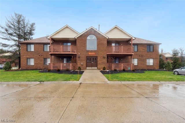 8671 Scenicview Dr #B103, Broadview Heights, OH 44147
