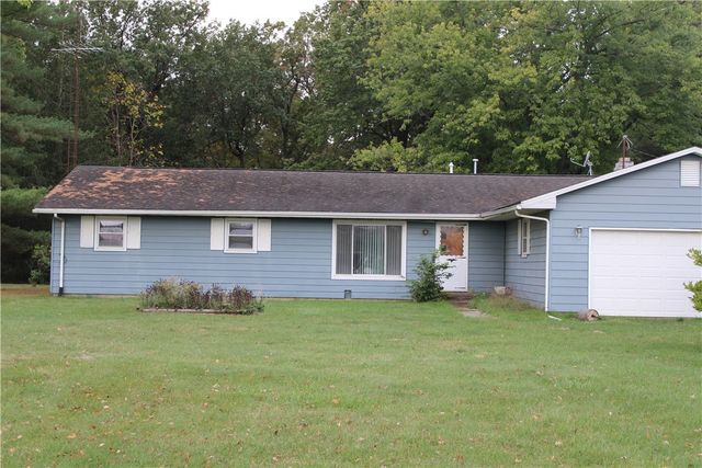 1145 N  1800 East Rd, Shelbyville, IL 62565