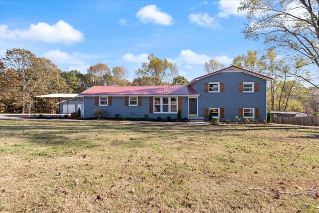 1394 Taylor Town Rd, White Bluff, TN 37187