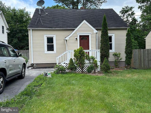 29 Ritters Ln, Owings Mills, MD 21117