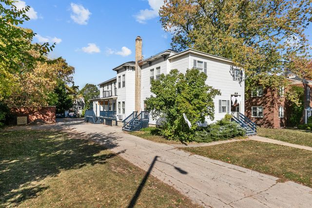 414 S  Webster Ave #6, Green Bay, WI 54301