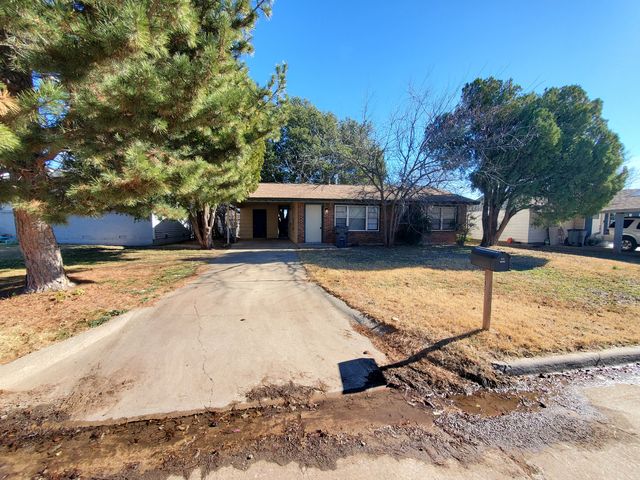 922 SW 37th St, Lawton, OK 73505