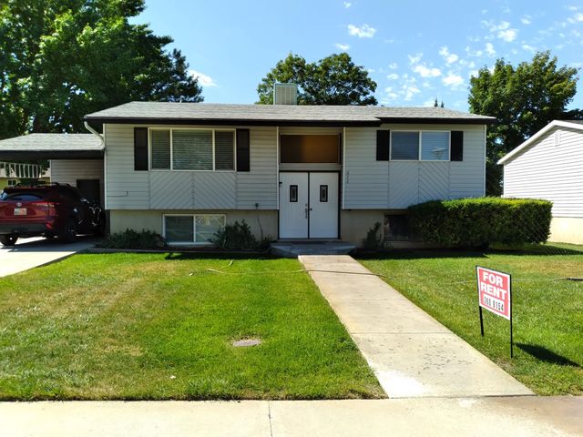 676 E  400th St   N, Springville, UT 84663