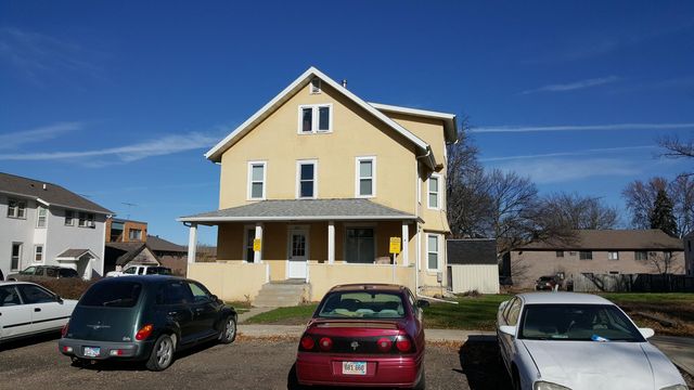 1017 7th St   #6, Brookings, SD 57006
