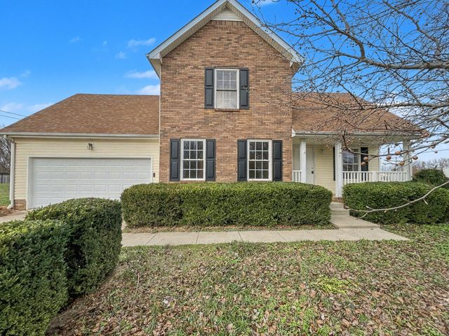 1142 Lamont Ct, Clarksville, TN 37042