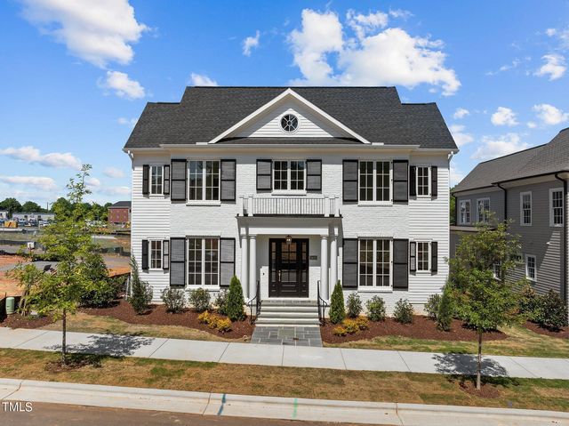 2635 Marchmont St, Raleigh, NC 27608