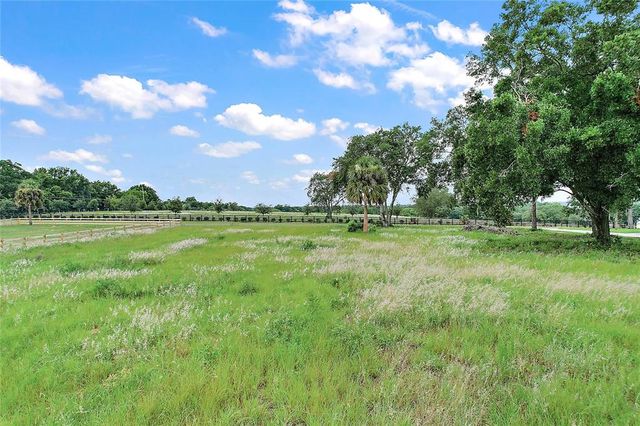 SE 130th Ave  #1, Weirsdale, FL 32195
