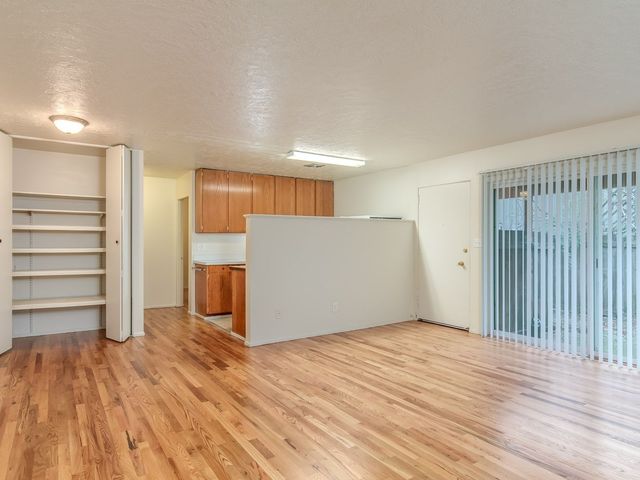 115P SE 73rd Ave #0, Portland, OR 97215