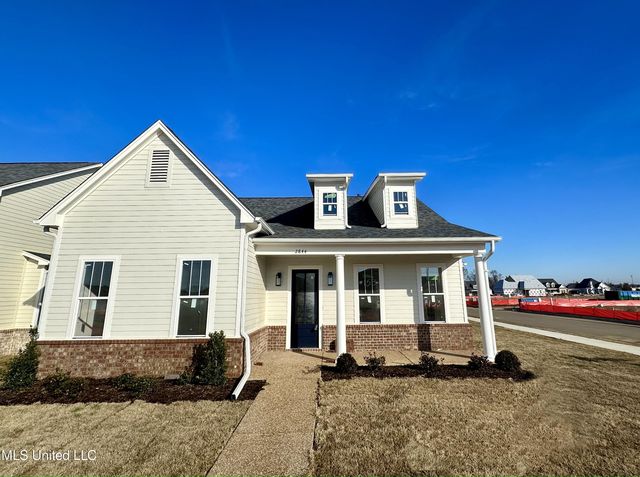 2844 Market Square Ave, Southaven, MS 38672