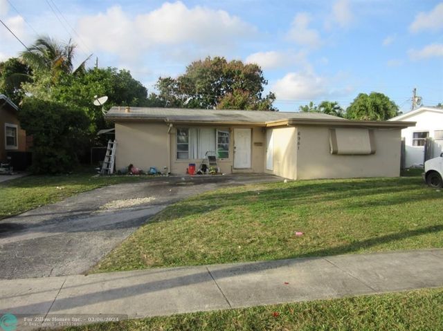 6961 NW 24th St, Fort Lauderdale, FL 33313