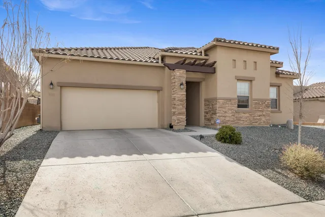 143 Suez Rd NE, Rio Rancho, NM 87124