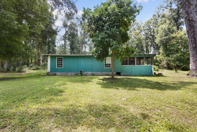 510 NE 164th Ave, Old Town, FL 32680