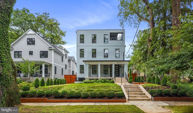 3711 Livingston St NW, Washington, DC 20015