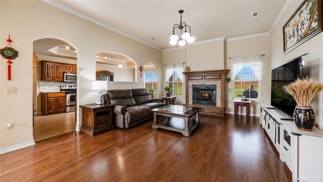 741 Sienna Dr, Centerton, AR 72719